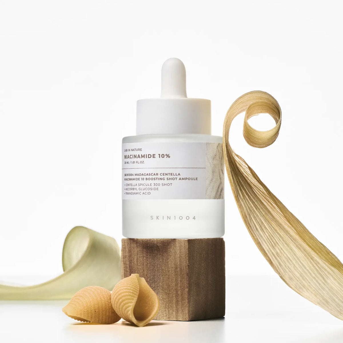 Madagascar Centella Niacinamide 10 Boosting Shot Ampoule 30ml
